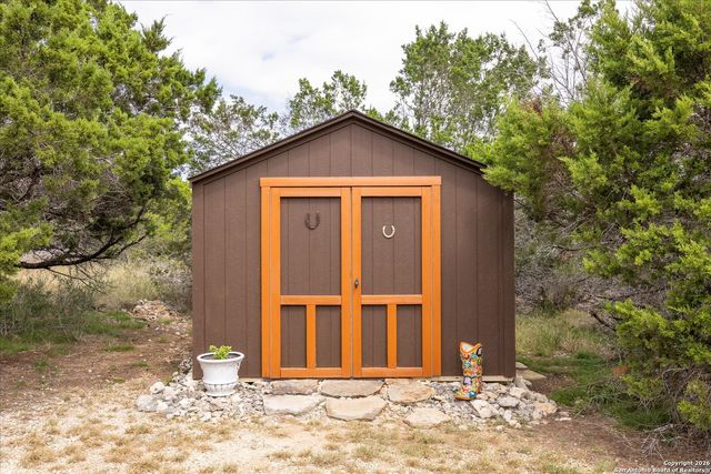 112 N Star Court, Boerne, TX 78006