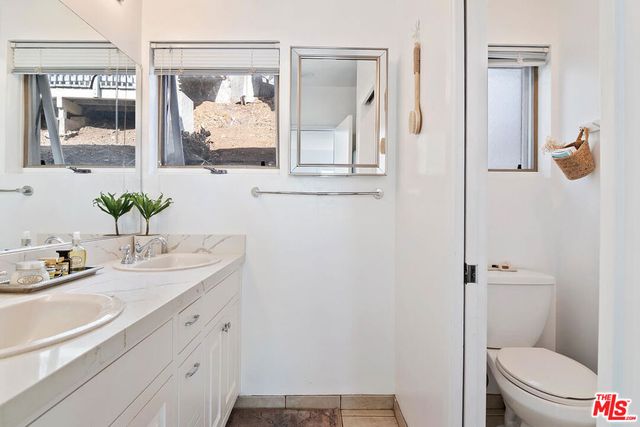 2959 Seabreeze Drive, Malibu, CA 90265