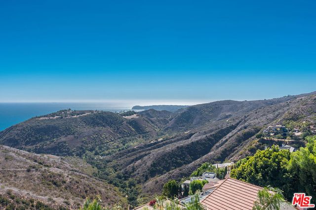 2959 Seabreeze Drive, Malibu, CA 90265