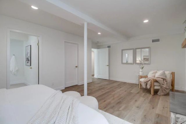 3276 Talbot St, San Diego, CA 92106