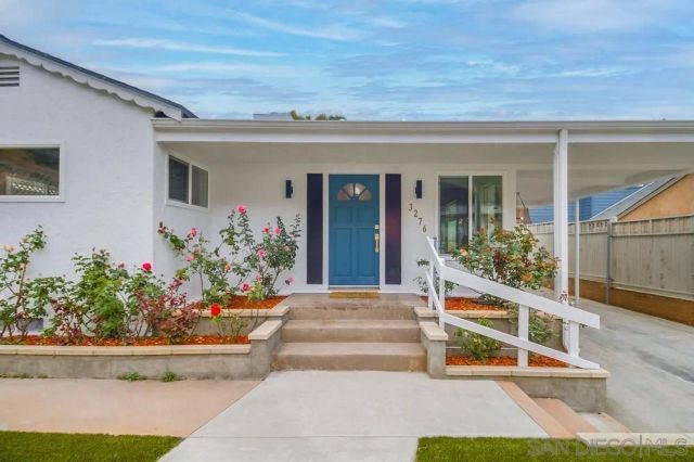 3276 Talbot St, San Diego, CA 92106