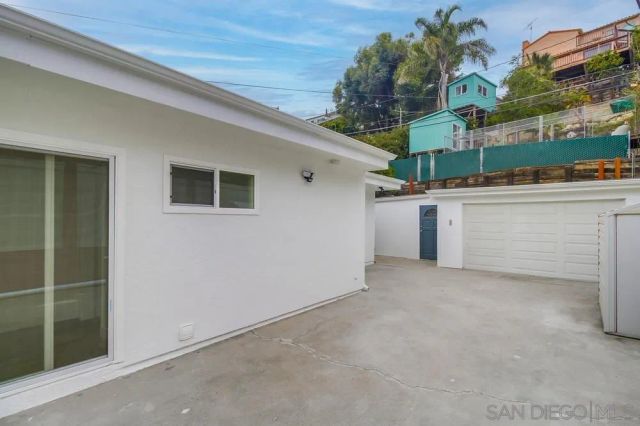3276 Talbot St, San Diego, CA 92106