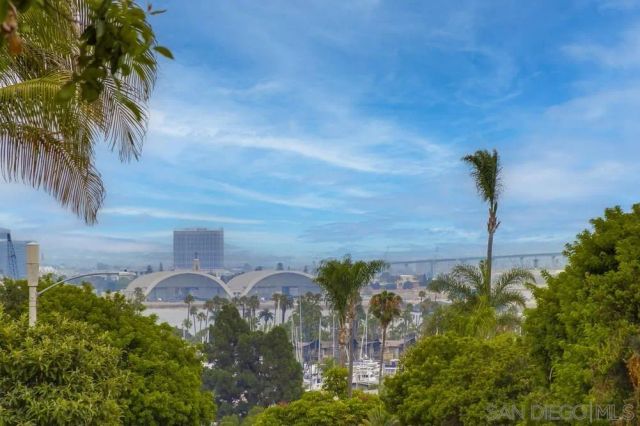 3276 Talbot St, San Diego, CA 92106