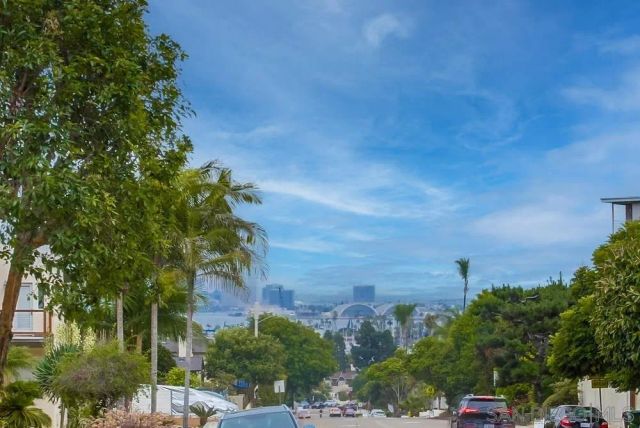 3276 Talbot St, San Diego, CA 92106