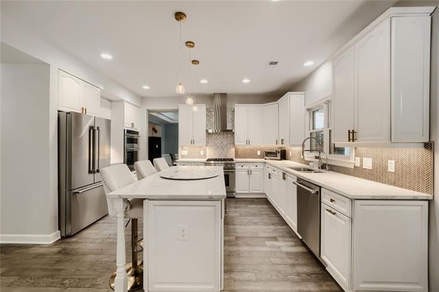 70 Honour Circle NW, Atlanta, GA 30305