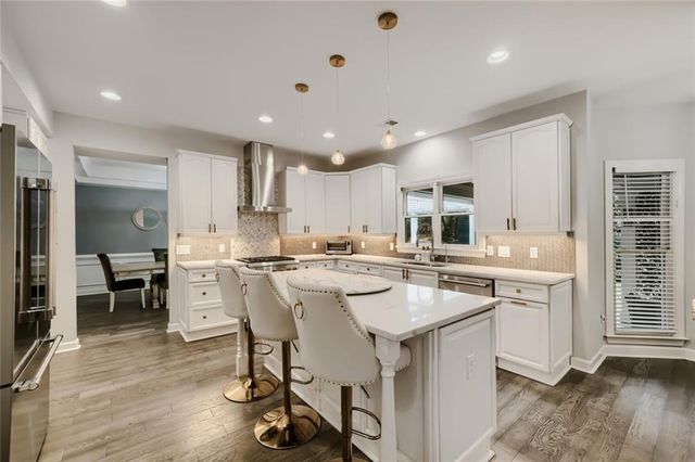 70 Honour Circle NW, Atlanta, GA 30305