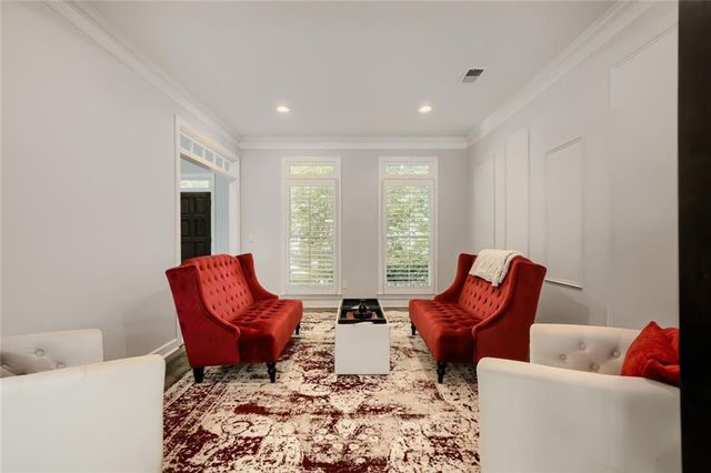 70 Honour Circle NW, Atlanta, GA 30305