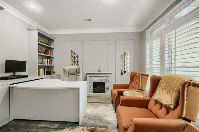 70 Honour Circle NW, Atlanta, GA 30305