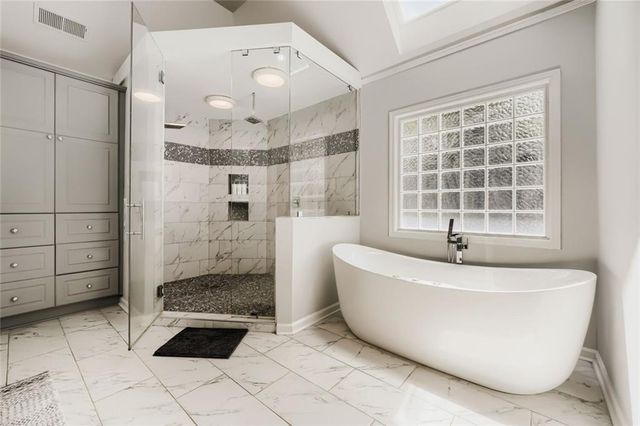 70 Honour Circle NW, Atlanta, GA 30305