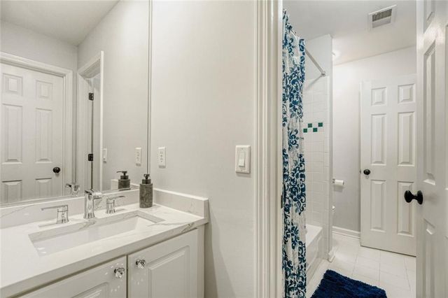 70 Honour Circle NW, Atlanta, GA 30305