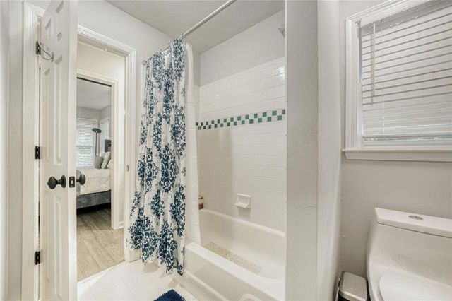 70 Honour Circle NW, Atlanta, GA 30305