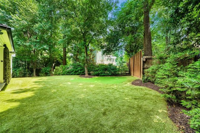70 Honour Circle NW, Atlanta, GA 30305