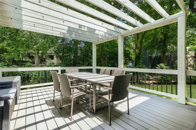 70 Honour Circle NW, Atlanta, GA 30305
