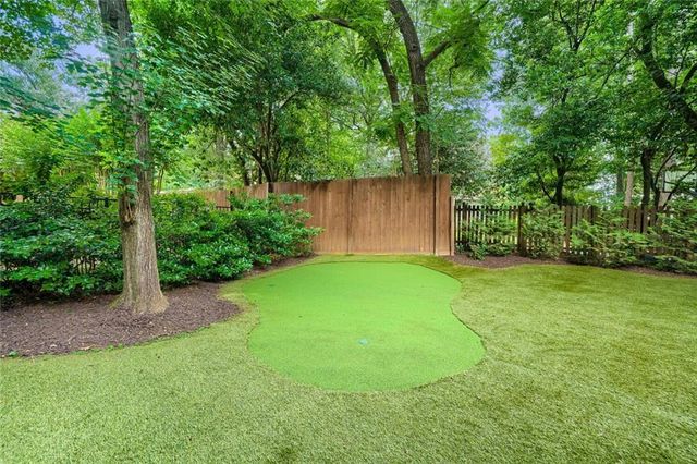 70 Honour Circle NW, Atlanta, GA 30305