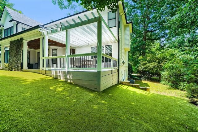 70 Honour Circle NW, Atlanta, GA 30305