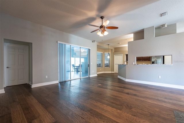 8950 SE 17TH COURT, Ocala, FL 34480