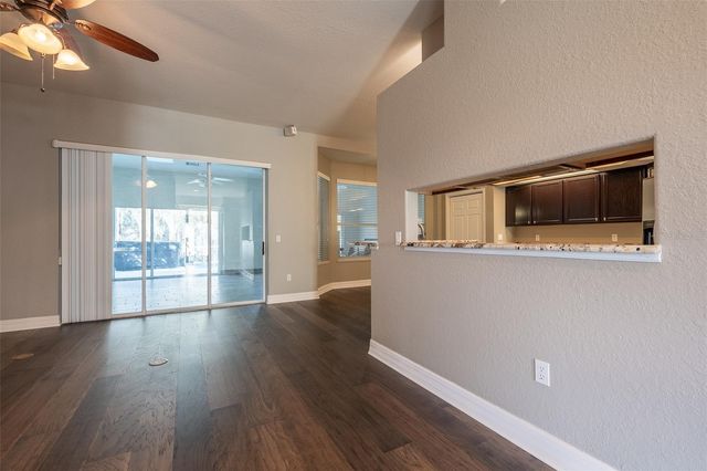 8950 SE 17TH COURT, Ocala, FL 34480