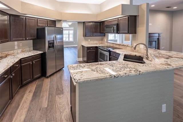 8950 SE 17TH COURT, Ocala, FL 34480