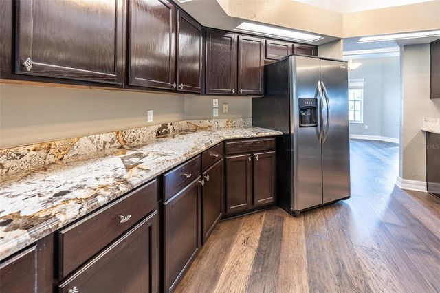 8950 SE 17TH COURT, Ocala, FL 34480