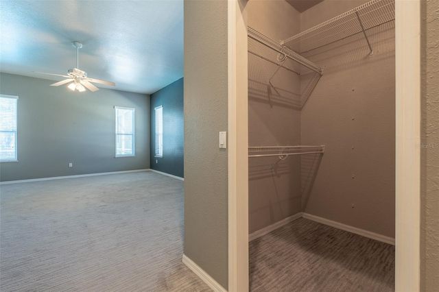 8950 SE 17TH COURT, Ocala, FL 34480