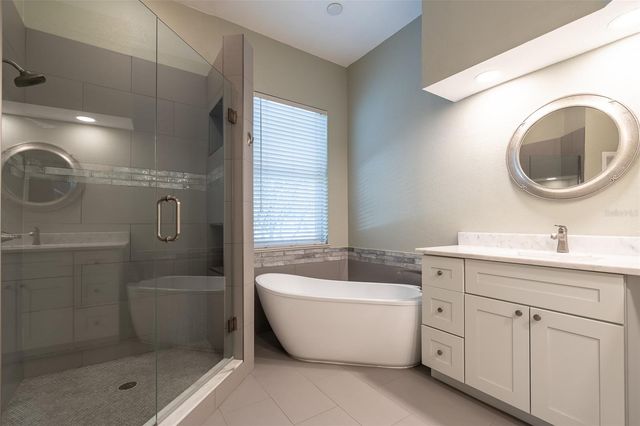 8950 SE 17TH COURT, Ocala, FL 34480