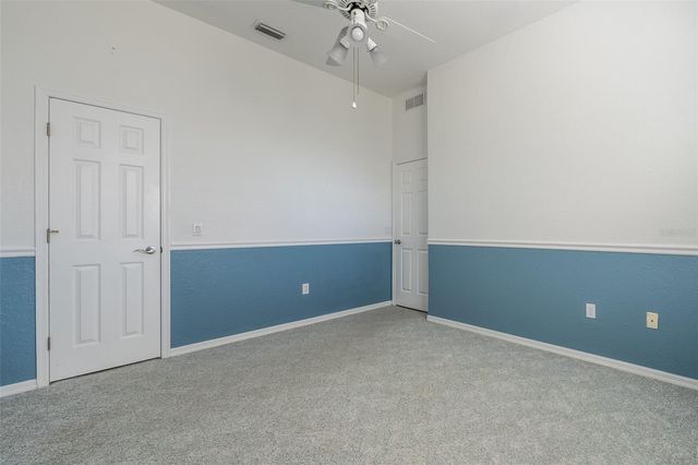 8950 SE 17TH COURT, Ocala, FL 34480