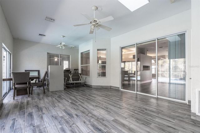 8950 SE 17TH COURT, Ocala, FL 34480