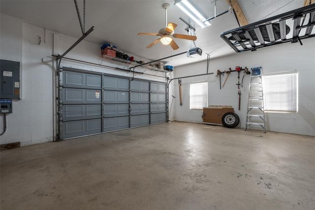 8950 SE 17TH COURT, Ocala, FL 34480