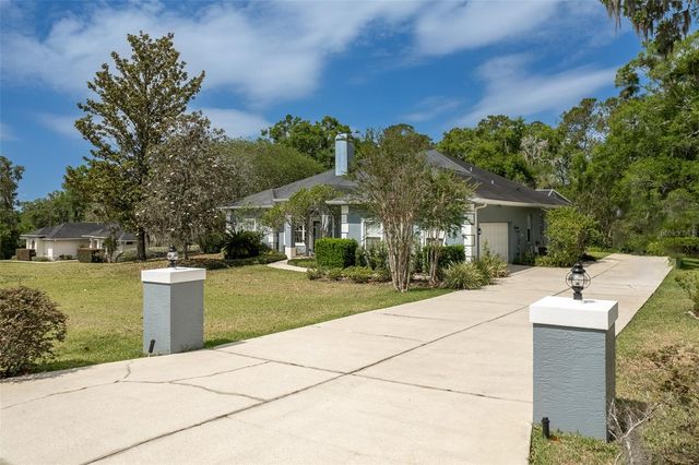 8950 SE 17TH COURT, Ocala, FL 34480