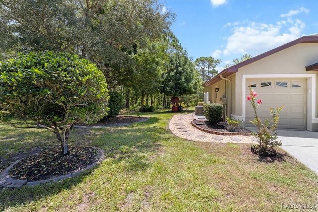 1 Plumbago Drive, Homosassa, FL 34446