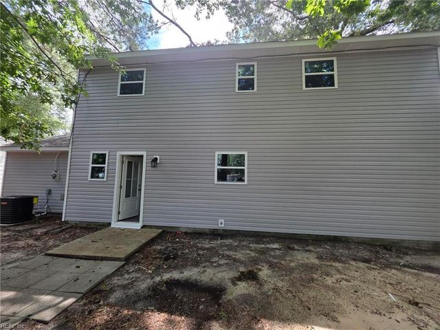 720 Fox Run RD, Virginia Beach, VA 23452