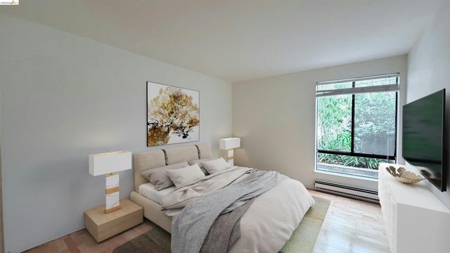 8 Admiral Dr. A232, Emeryville, CA 94608
