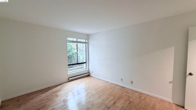 8 Admiral Dr. A232, Emeryville, CA 94608