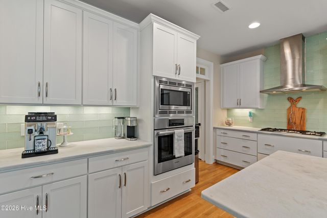 3890 Big Magnolia Way, Southport, NC 28461