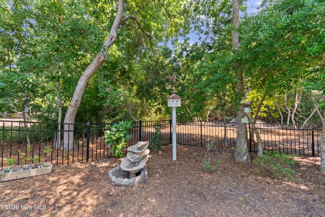 3890 Big Magnolia Way, Southport, NC 28461