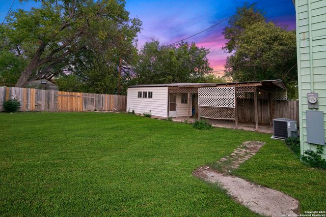 333 HAGGIN ST, San Antonio, TX 78210