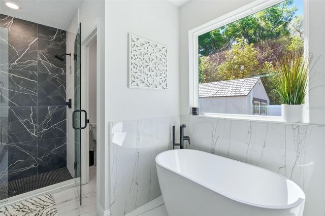 262 E FIESTA KEY LOOP, Deland, FL 32720