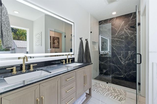 262 E FIESTA KEY LOOP, Deland, FL 32720