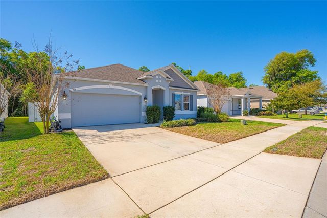 262 E FIESTA KEY LOOP, Deland, FL 32720