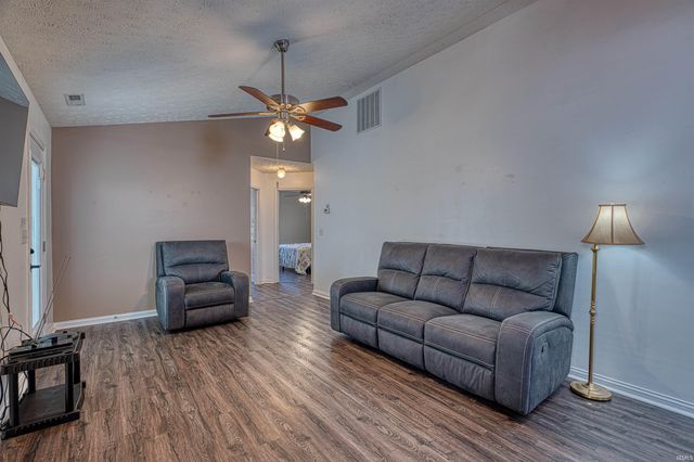 4232 Halford Drive, Evansville, IN 47715