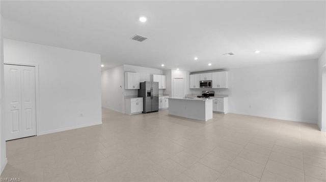 3309 14th ST SW, Lehigh Acres, FL 33976