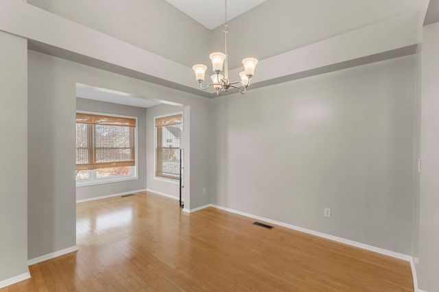 10247 Country Club Curve, Woodbury, MN 55129