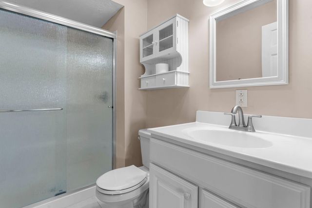 10247 Country Club Curve, Woodbury, MN 55129