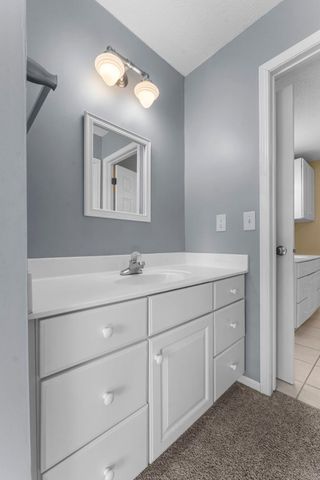 10247 Country Club Curve, Woodbury, MN 55129