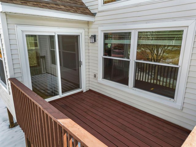 10247 Country Club Curve, Woodbury, MN 55129