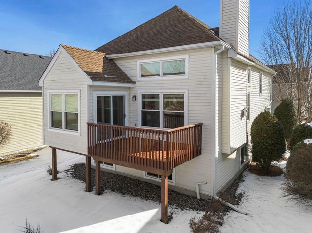 10247 Country Club Curve, Woodbury, MN 55129