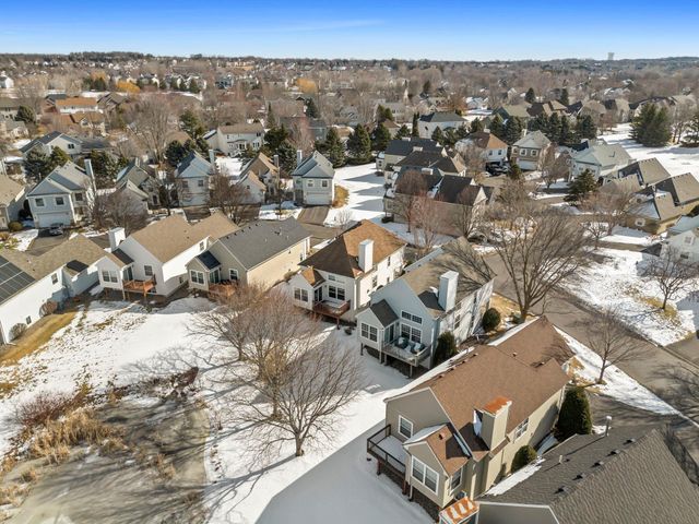 10247 Country Club Curve, Woodbury, MN 55129