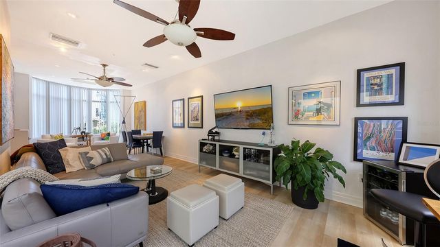 235 COCOANUT AVENUE 128E, Sarasota, FL 34236