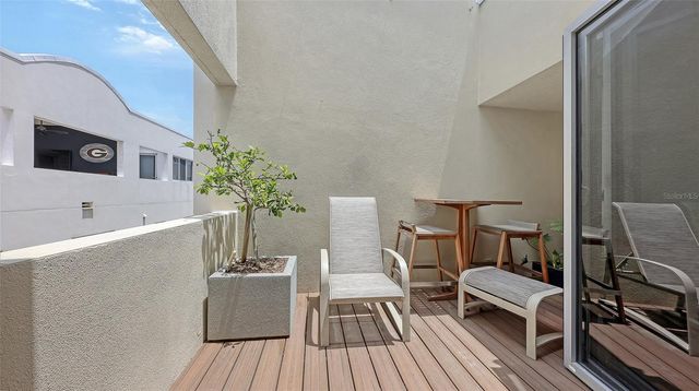 235 COCOANUT AVENUE 128E, Sarasota, FL 34236