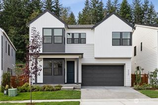 20402 154th Street E #4, Bonney Lake, WA 98391